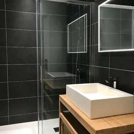 Moderne T2 Centre Ville Saint-raphael Saint-Raphael (Var)